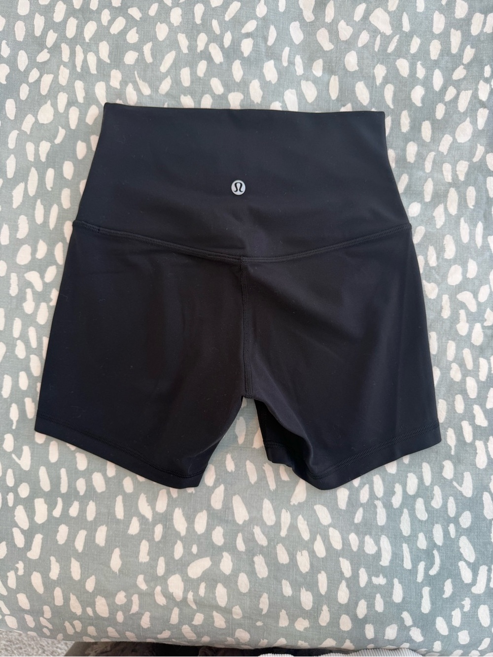 lululemon athletica Black Align 3 inch Shorts